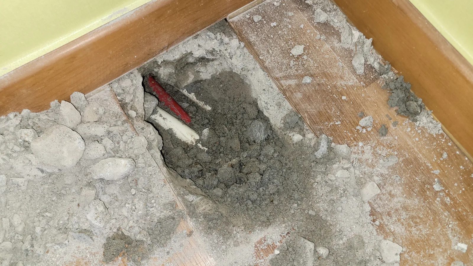 대전 서구 누수탐지 변동 누수탐지 거실천장물샘 원인부터 찾아 깔끔하게 해결